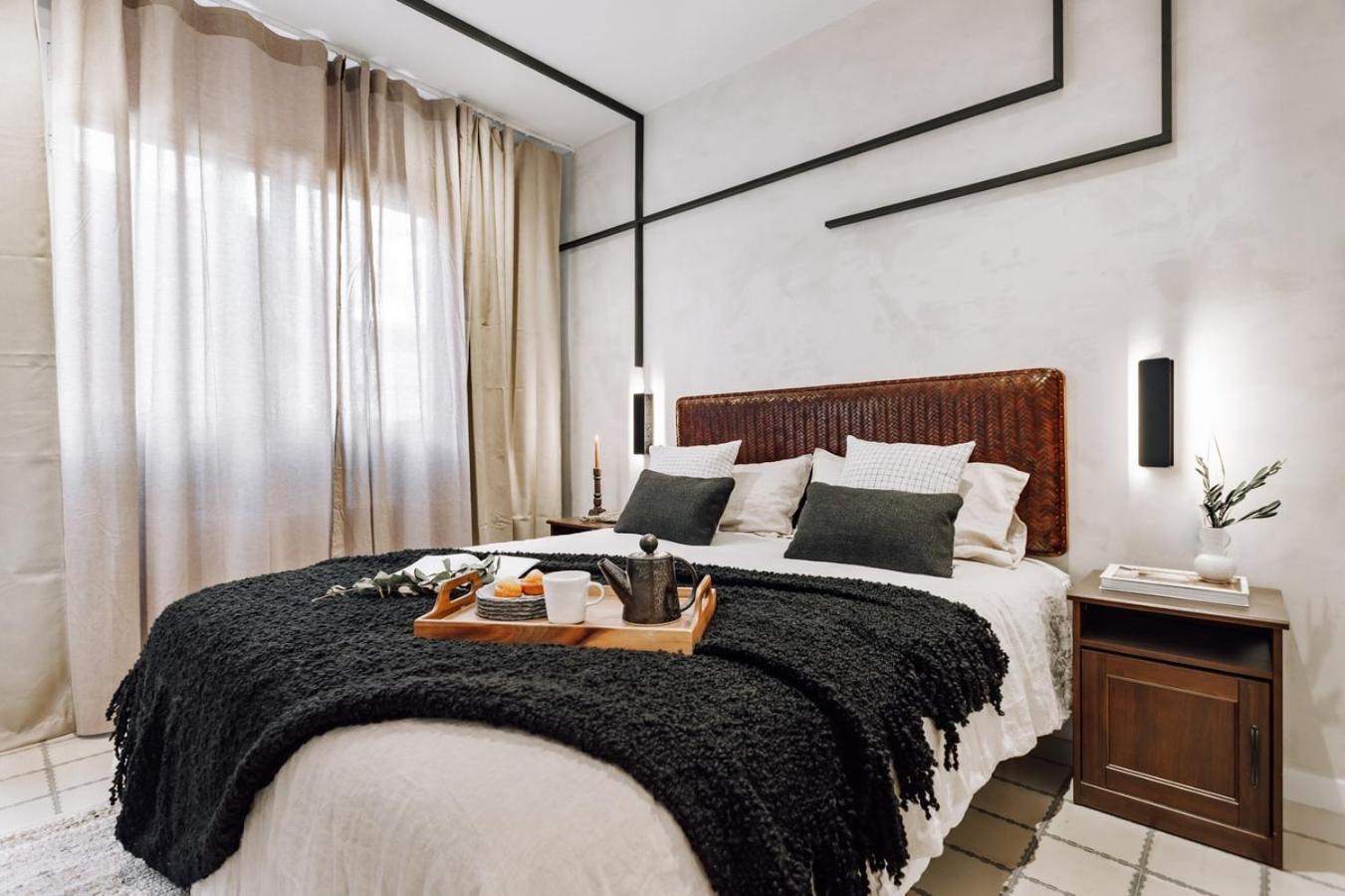 Sabre - 2 Bedrooms And Office In Gracia Apartamento